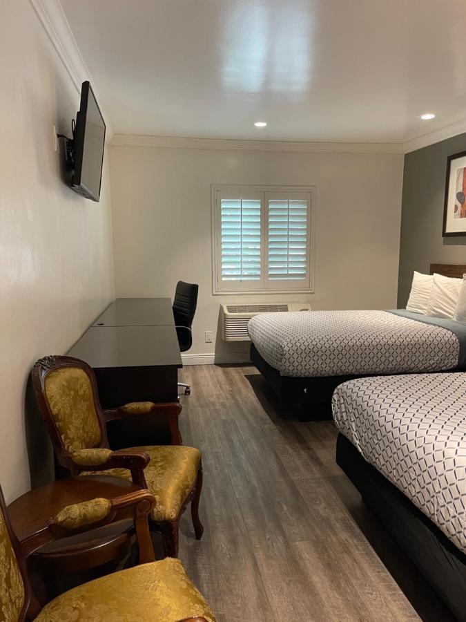 La Casa Motel